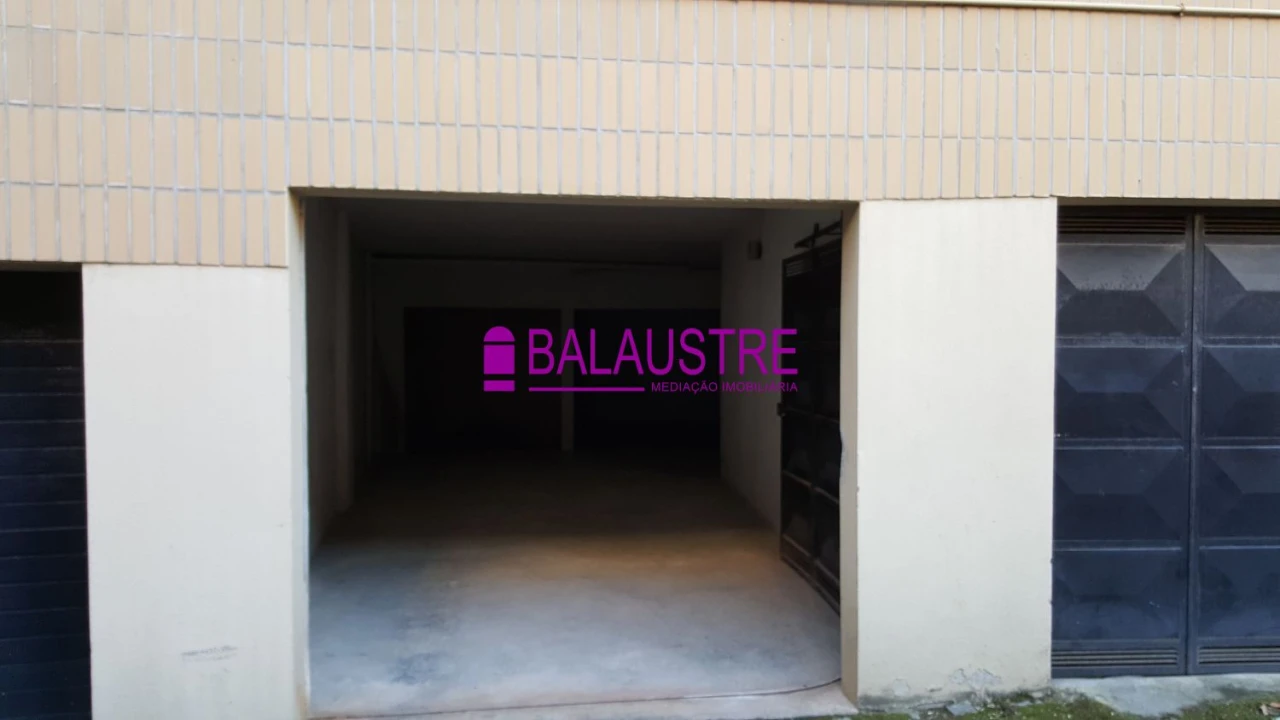 Apartamento T3 para Arrendamento em Santa Maria Maior e Monserrate e Meadela Foto 22