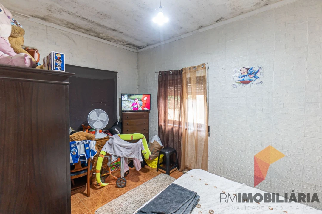 Moradia T4 para Venda em Fânzeres e São Pedro da Cova Foto 38