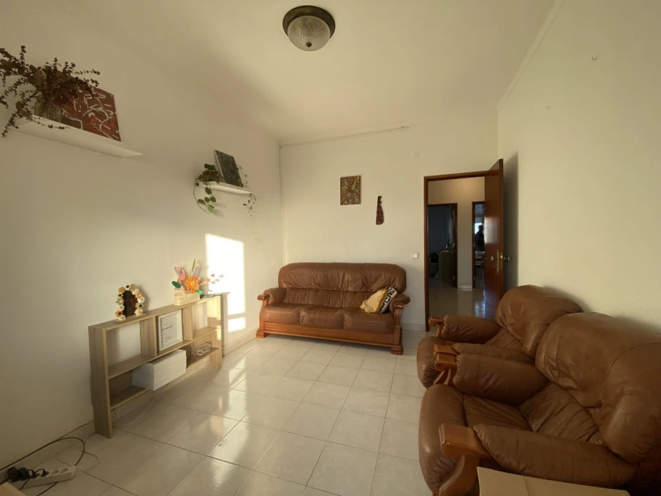 Apartamento T2 para Venda em Amora Foto 14
