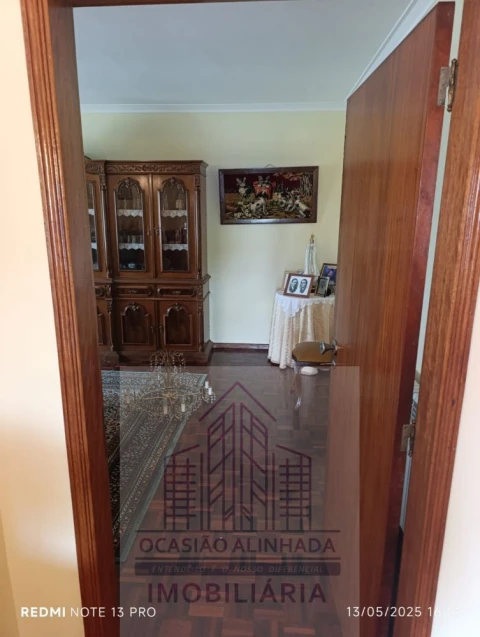 Moradia T3 para Venda em Nogueira do Cravo