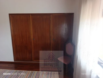 Moradia T3 para Venda em Nogueira do Cravo