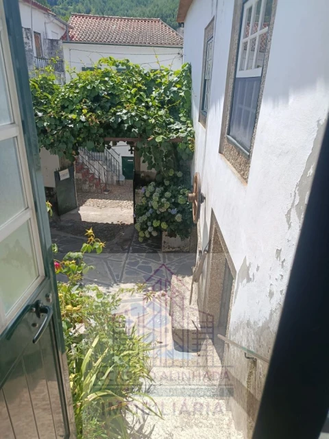 Moradia T10 para Venda em Sandomil