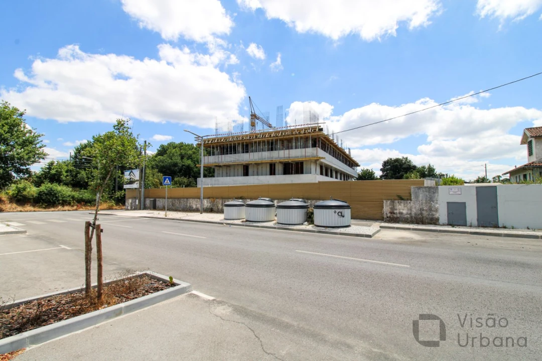 Apartamento T3 para Venda em Viseu Foto 3