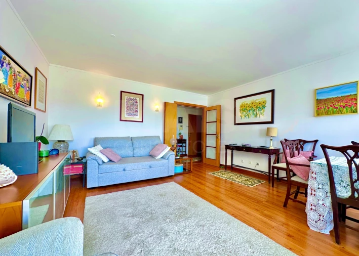 Apartamento T2 para Venda em Santa Clara Foto 2