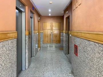 Apartamento T2 para Venda em Carregado e Cadafais