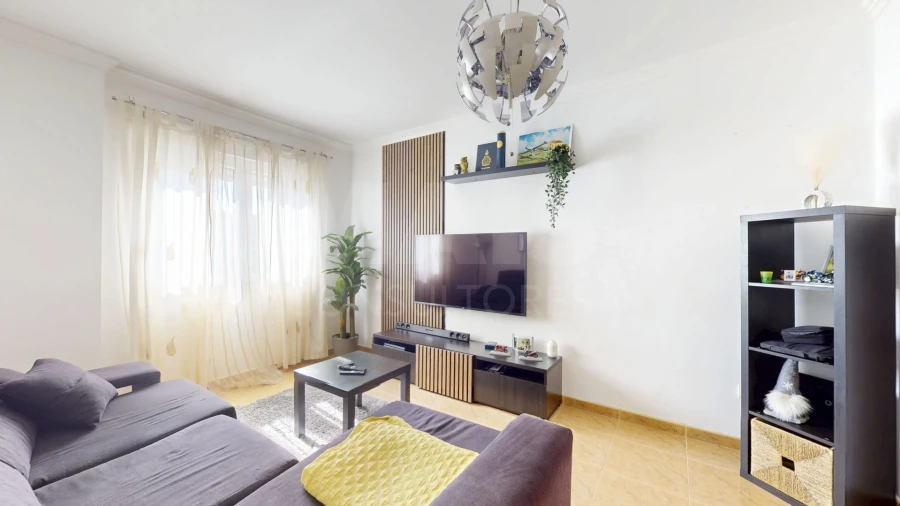 Apartamento T2 para Venda em Carregado e Cadafais Foto 11