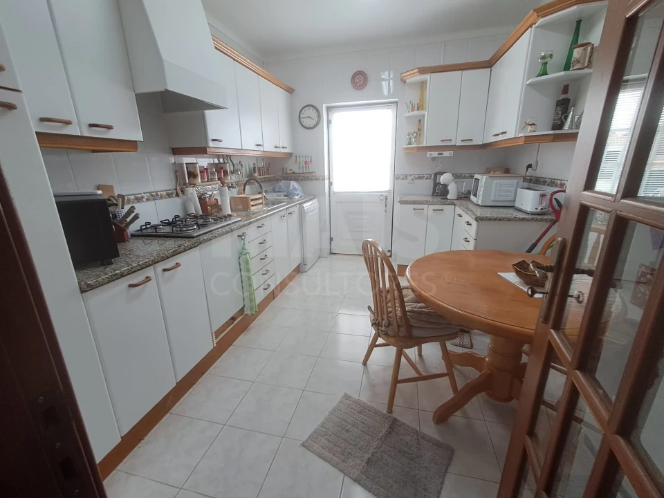 Moradia T3 para Venda em Nadadouro Foto 4