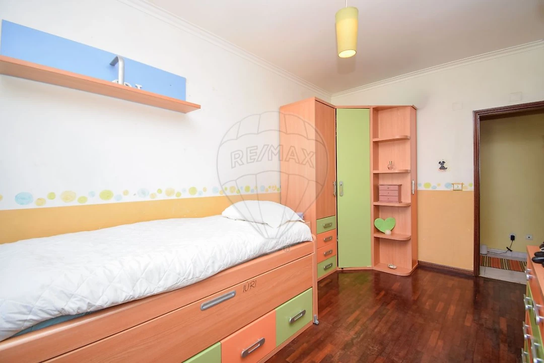 Apartamento T2 para Venda em Cacém e São Marcos Foto 9