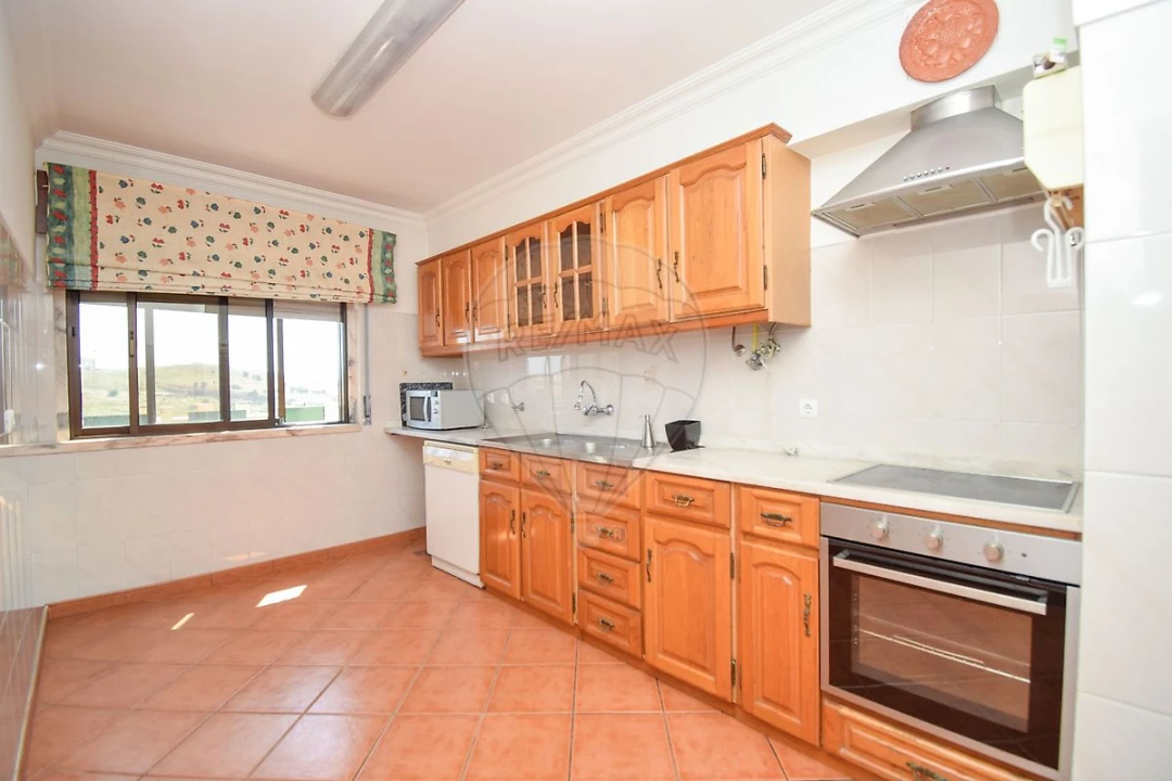 Apartamento T2 para Venda em Cacém e São Marcos Foto 3