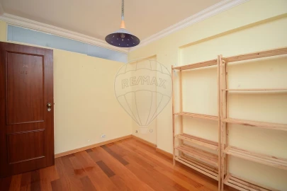 Apartamento T2 para Venda em Cacém e São Marcos
