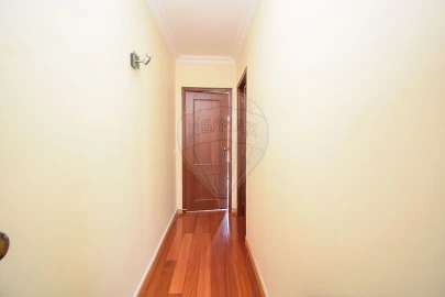 Apartamento T2 para Venda em Cacém e São Marcos