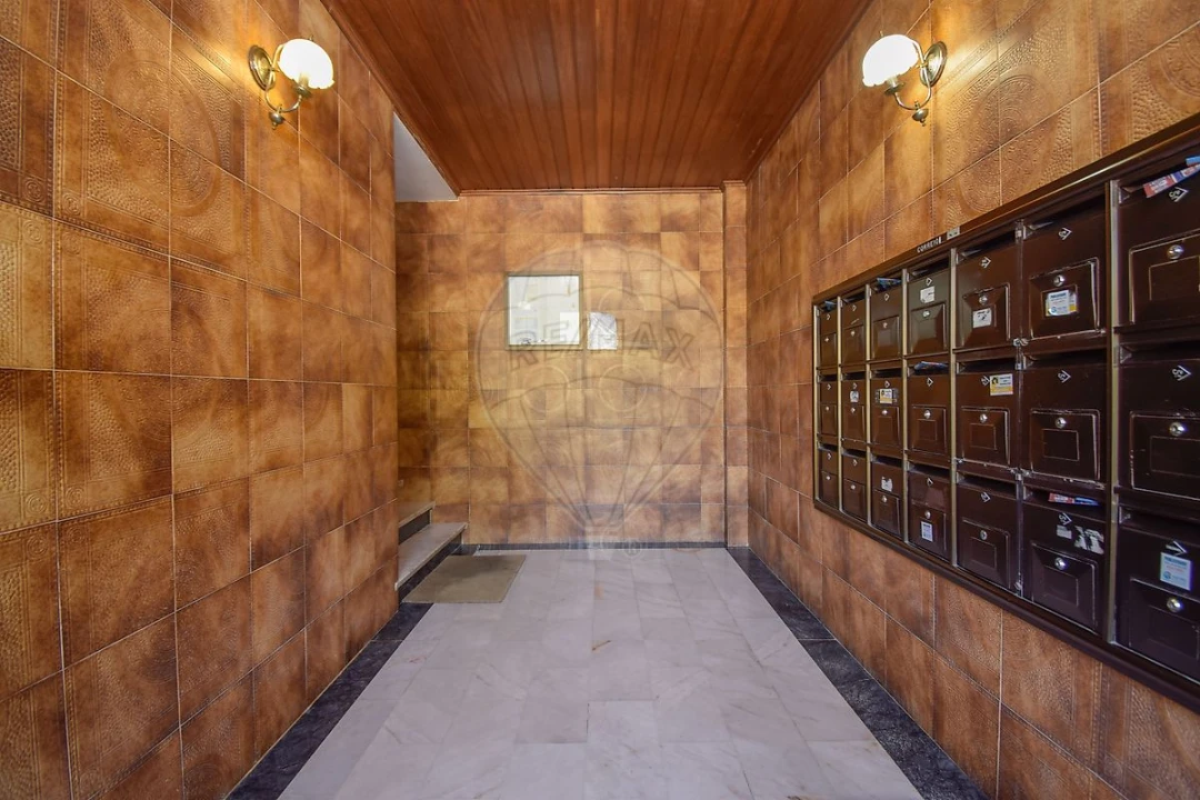 Apartamento T2 para Venda em Cacém e São Marcos Foto 27