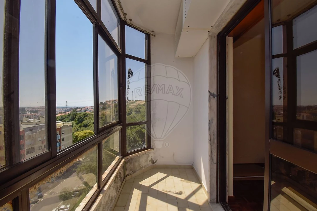 Apartamento T2 para Venda em Cacém e São Marcos Foto 8