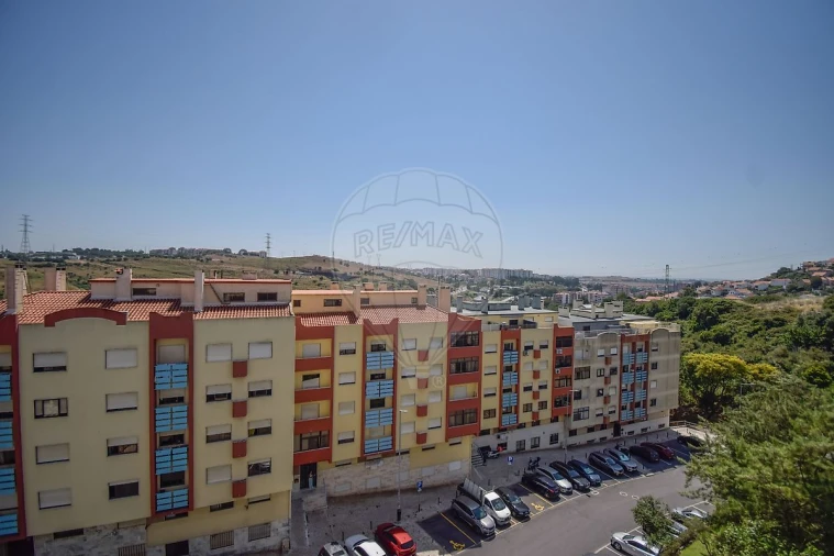 Apartamento T2 para Venda em Cacém e São Marcos Foto 9