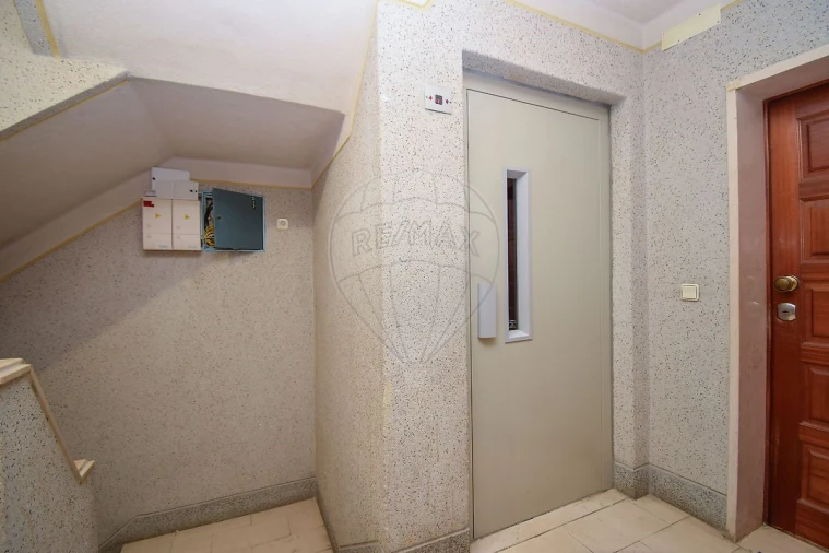 Apartamento T2 para Venda em Cacém e São Marcos Foto 26