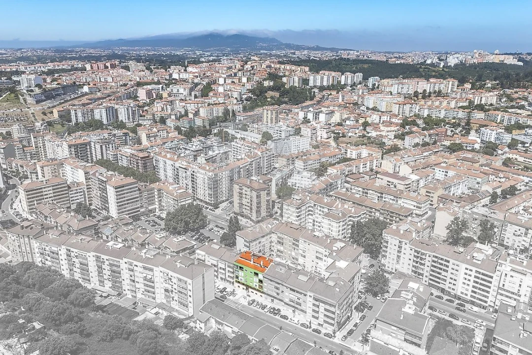 Apartamento T2 para Venda em Agualva e Mira-Sintra Foto 15