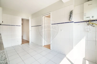Apartamento T3 para Venda em São João da Madeira