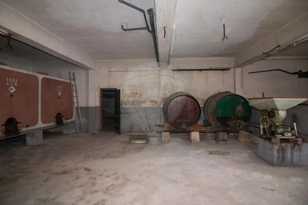 Armazém para Venda em Carregado e Cadafais Foto 8