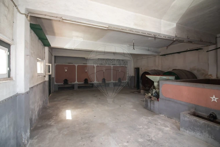 Armazém para Venda em Carregado e Cadafais Foto 3