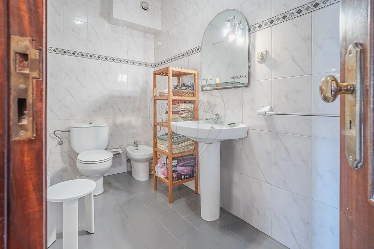 Apartamento T2 para Venda em Bonfim Foto 7