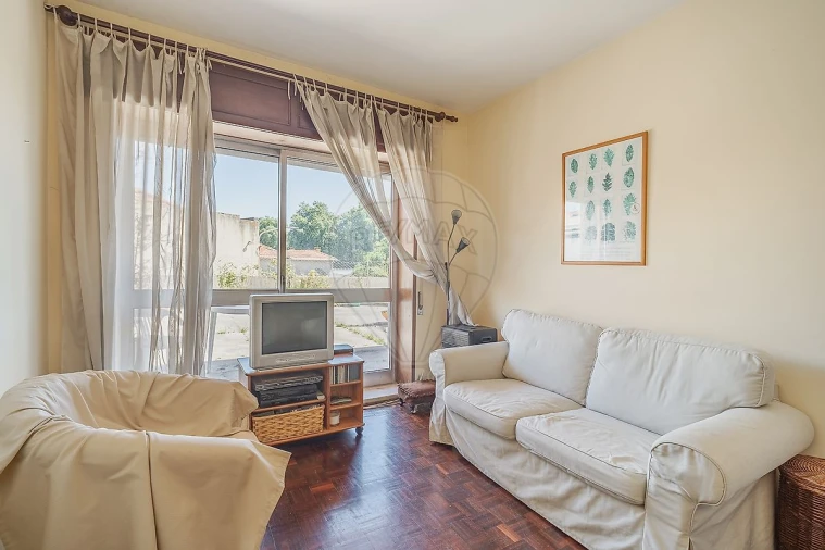 Apartamento T2 para Venda em Bonfim Foto 2