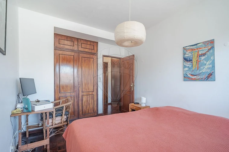 Apartamento T2 para Venda em Bonfim Foto 15