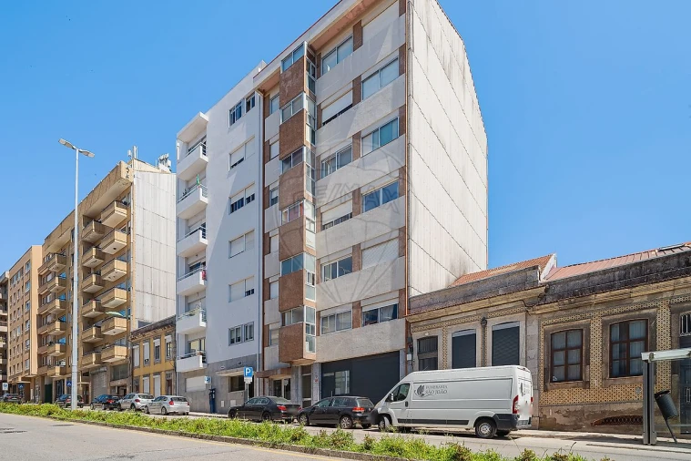 Apartamento T2 para Venda em Bonfim Foto 12