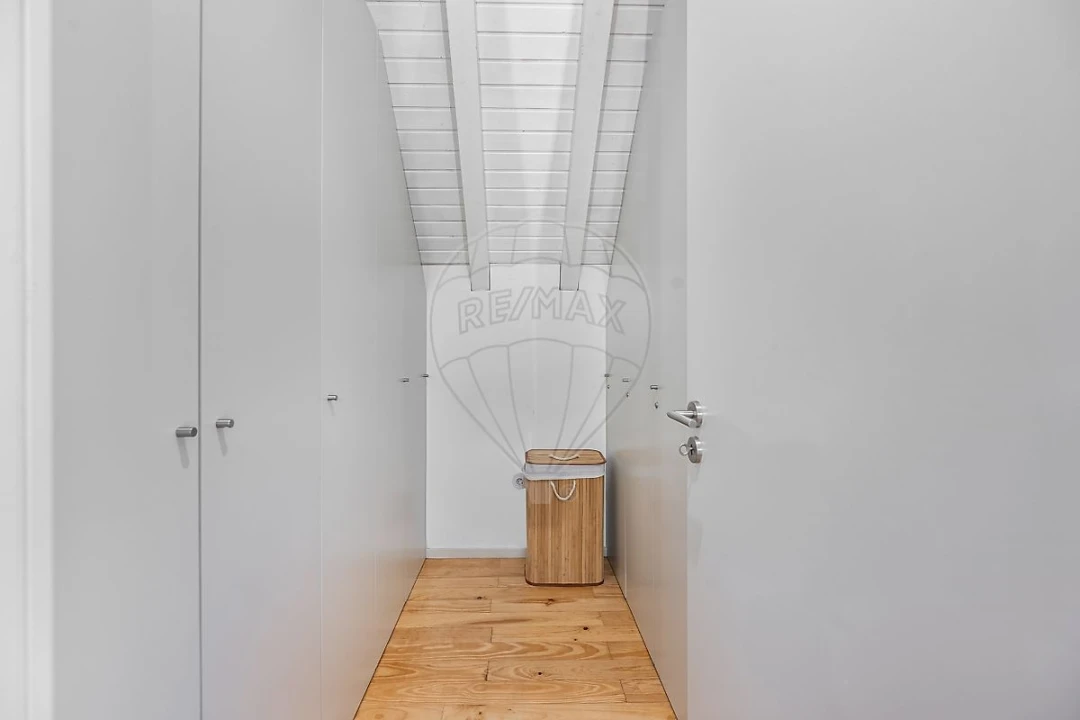 Apartamento T1 para Venda em Cedofeita, Santo Ildefonso, Sé, Miragaia, São Nicolau e Vitória Foto 25