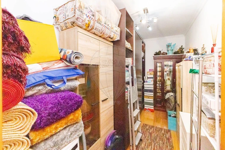 Apartamento T2 para Venda em Canelas Foto 16