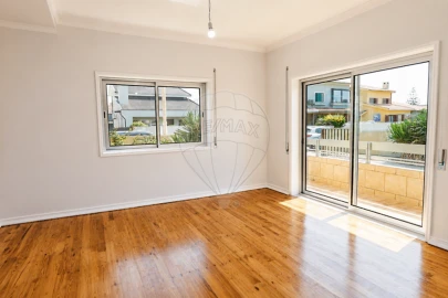 Apartamento T3 para Venda em Mindelo