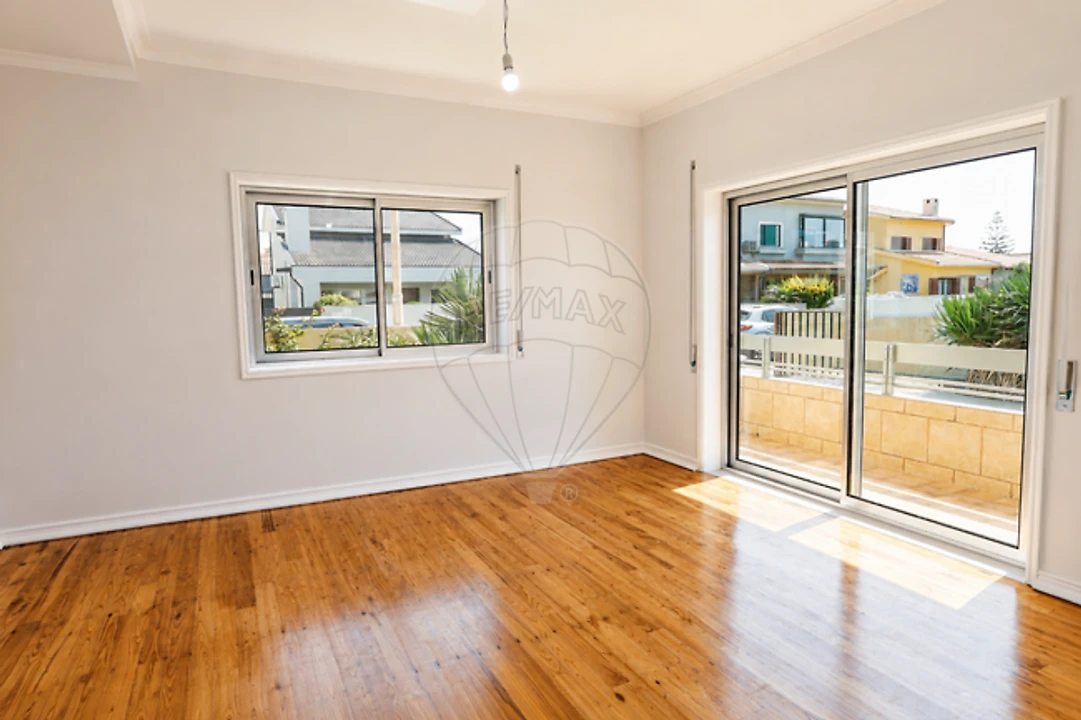 Apartamento T3 para Venda em Mindelo Foto 28