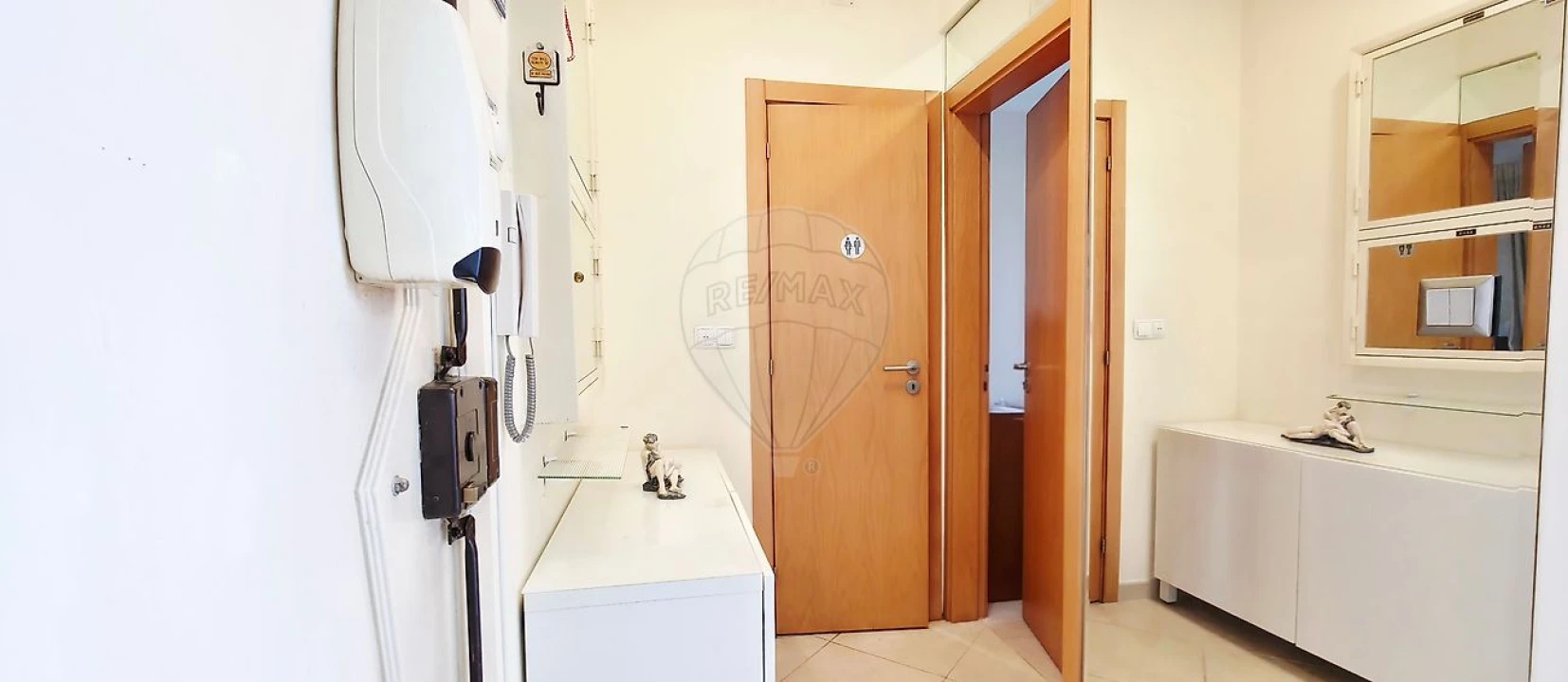 Apartamento T1 para Venda em Águas Livres Foto 11