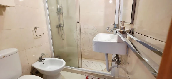 Apartamento T1 para Venda em Águas Livres