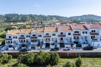 Moradia T3 para Venda em Alguber