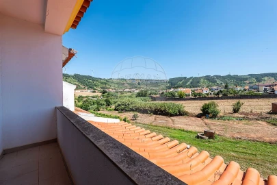 Moradia T3 para Venda em Alguber