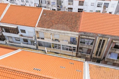 Apartamento T1 para Venda em Baixa da Banheira e Vale da Amoreira