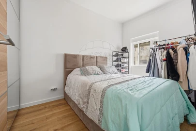 Apartamento T1 para Venda em Baixa da Banheira e Vale da Amoreira