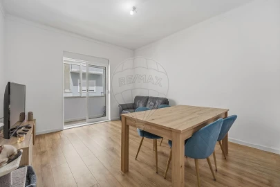 Apartamento T1 para Venda em Baixa da Banheira e Vale da Amoreira