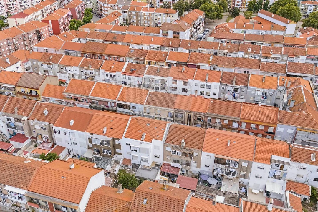 Apartamento T1 para Venda em Baixa da Banheira e Vale da Amoreira Foto 7