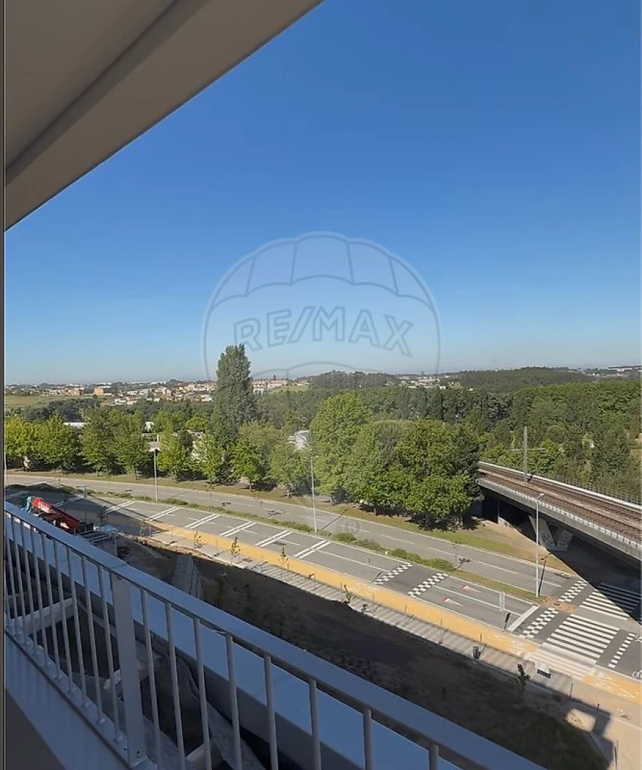 Apartamento T4 para Venda em Cidade da Maia Foto 7