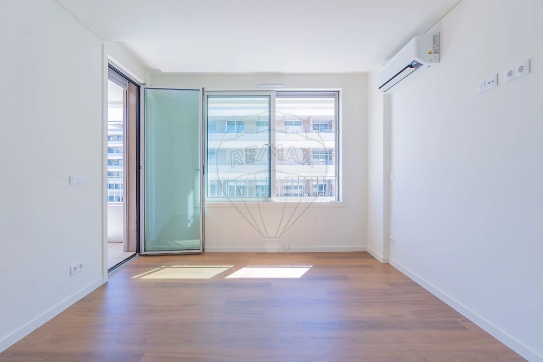 Apartamento T4 para Venda em Cidade da Maia Foto 36