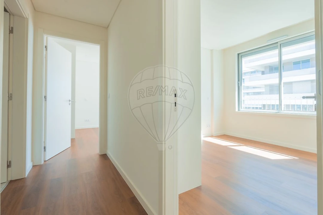 Apartamento T4 para Venda em Cidade da Maia Foto 27