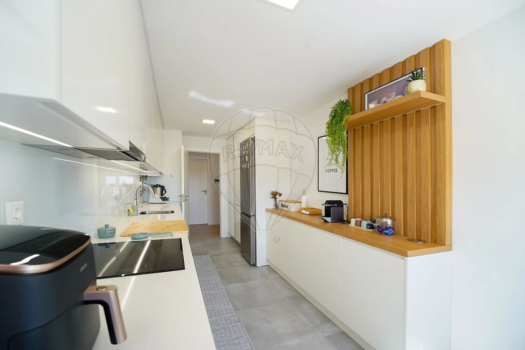 Apartamento T4 para Venda em Buarcos Foto 17