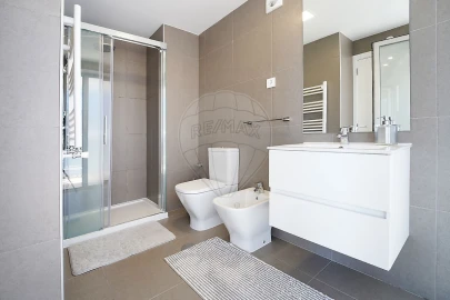 Apartamento T4 para Venda em Buarcos