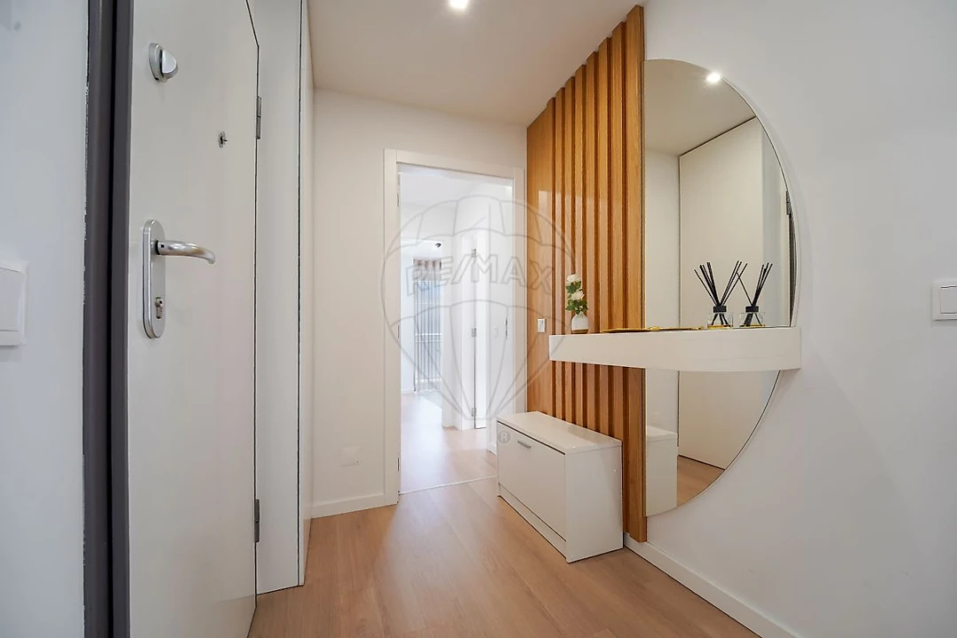 Apartamento T4 para Venda em Buarcos Foto 9