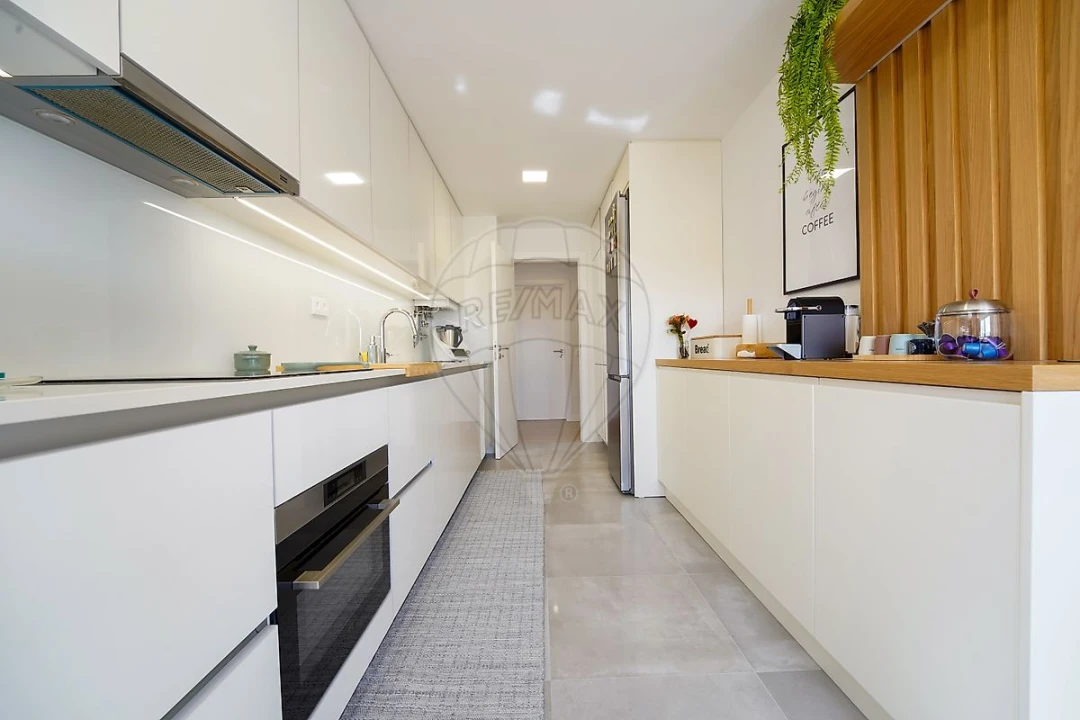Apartamento T4 para Venda em Buarcos Foto 16