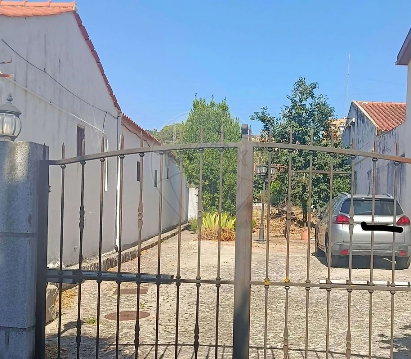 Terreno para Venda em Santo Antonio dos Olivais Foto 4