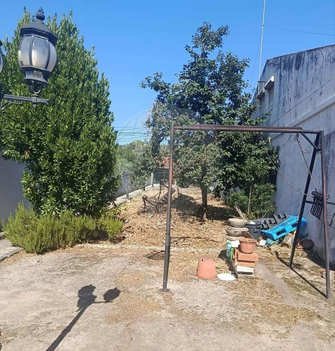 Terreno para Venda em Santo Antonio dos Olivais