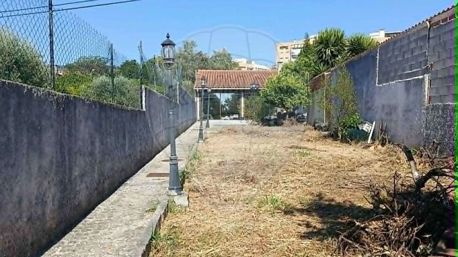 Terreno para Venda em Santo Antonio dos Olivais