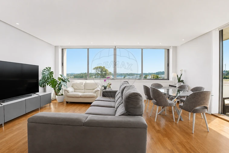 Apartamento T3 para Venda em Moreira Foto 11